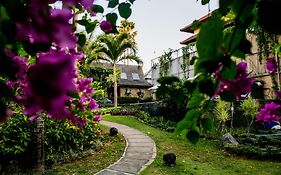 Wayang Retreat